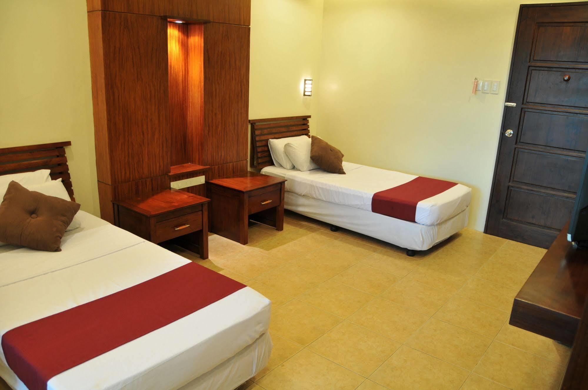 Ong Bun Pension House Iloilo City Exterior foto